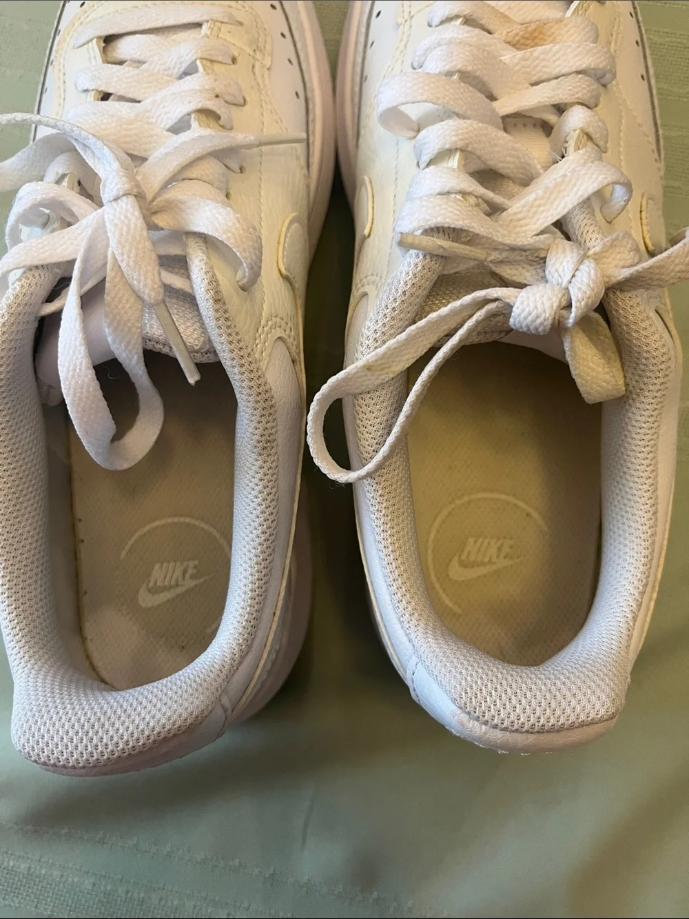 Nike Men’s White Low-Top Sneakers with Perforated Toe